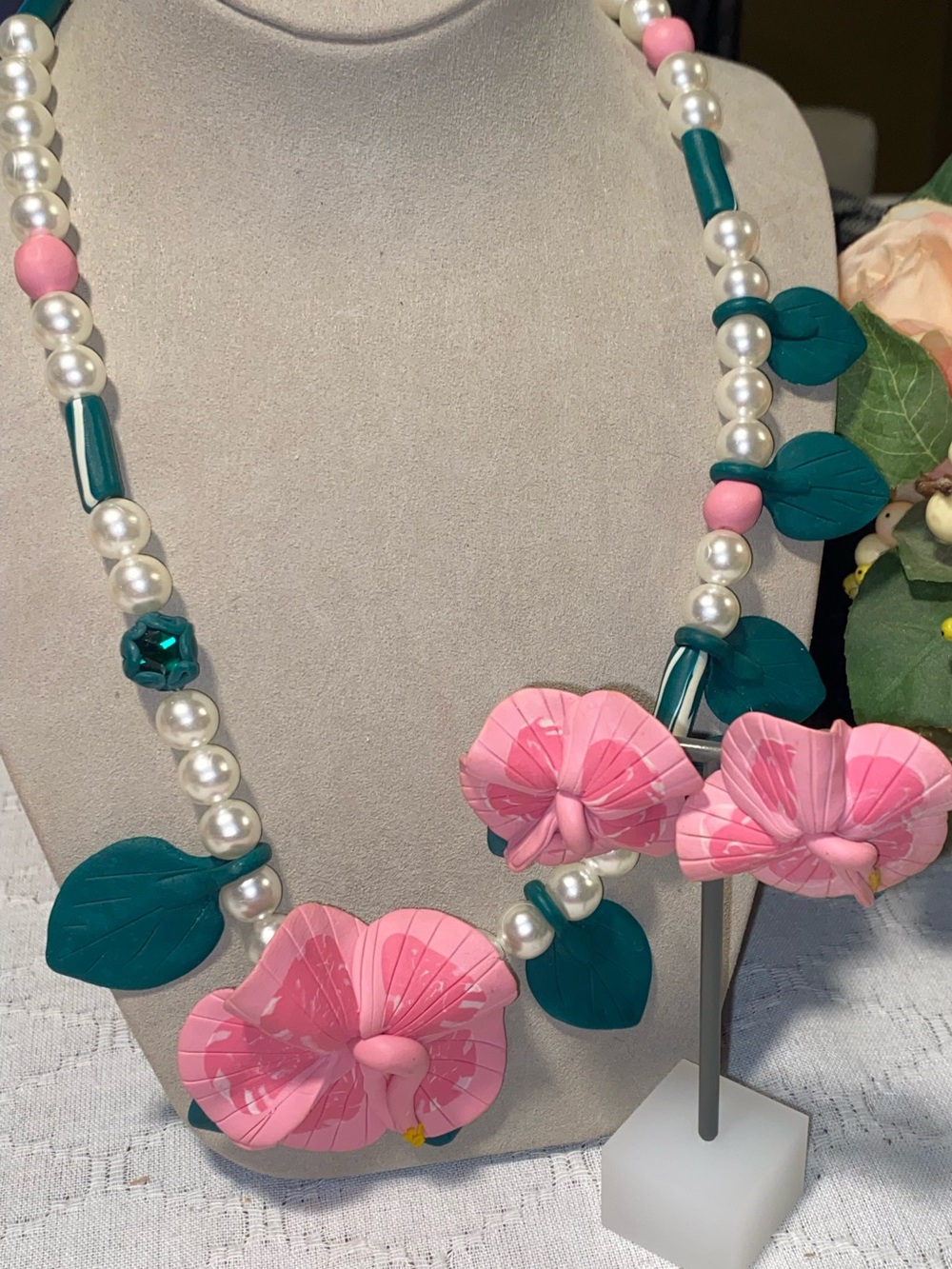VTG Rare 1980s Ploymer Clay Pink Hibiscus Flower Necklace and Earring Set